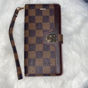 Never used Wallet iPhone 14 Pro Max Case With Card Holder